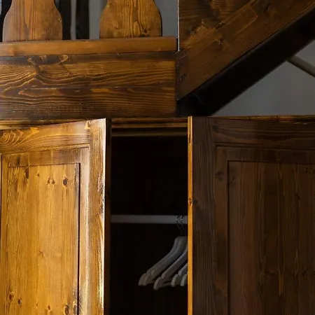 فندق مبيت وإفطار Palazzo Della Contessa - & Breakfast 4*