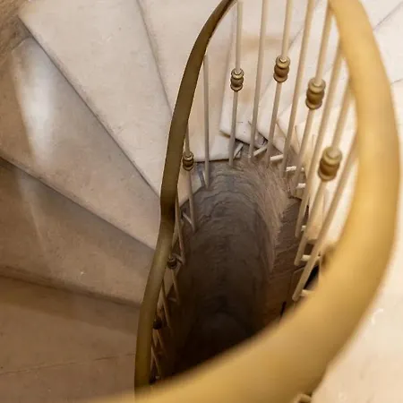 Palazzo Della Contessa - & Breakfast ليتشي