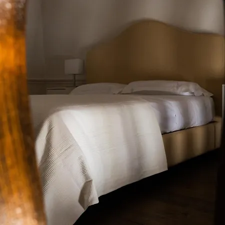 Palazzo Della Contessa - & Breakfast 4*