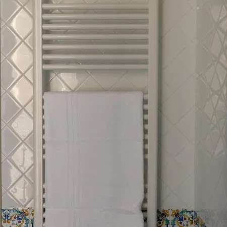 Palazzo Della Contessa - & Breakfast 4*