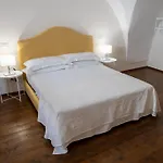 Palazzo Della Contessa - & Breakfast 4* Lecce