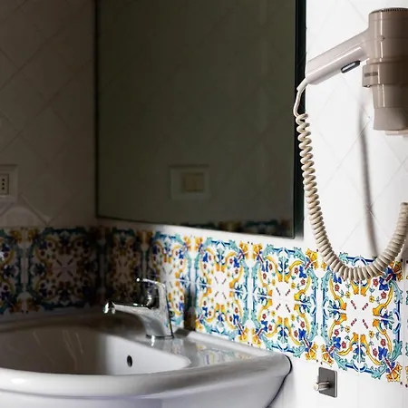 Palazzo Della Contessa - & Breakfast Отель типа 